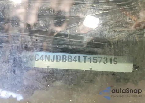 2020 Jeep Compass Latitude z USA, uszkodzony, nr VIN 3C4NJDBB4LT157319